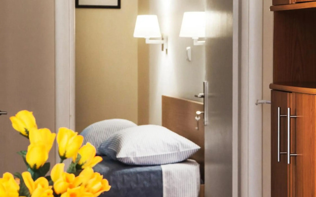 Garden House near the sea