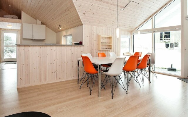 Serene Holiday Home in Dannemare With Indoor Whirlpool