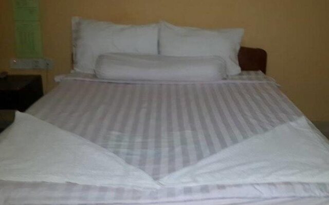 Golden Palace Hotel