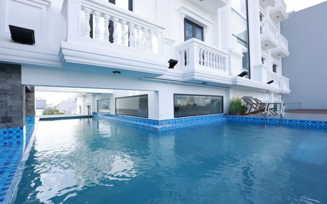 Monaco Hotel Danang