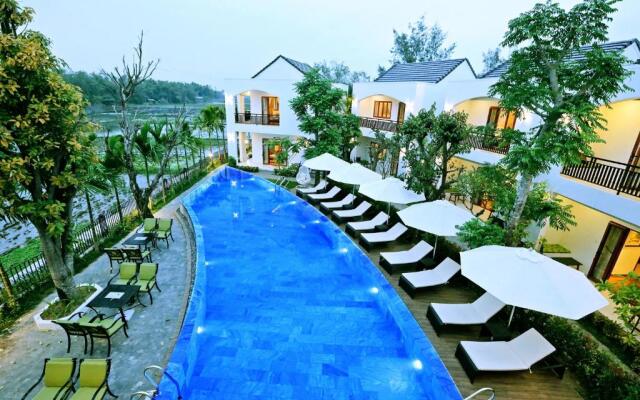 Azumi 03 Bedroom First Floor Apartment Hoian