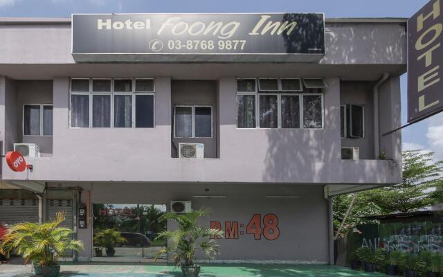 OYO 90294 Foong Inn Dengkil