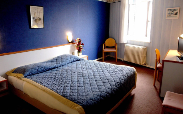 Logis Hôtel Les Chardons Bleus