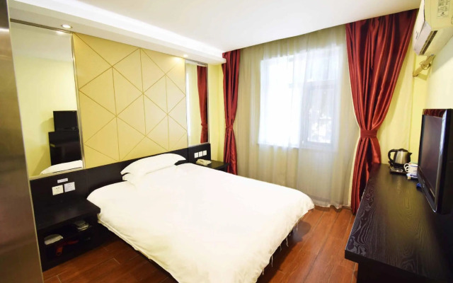 Fest Hotel Chain (Jiuhuashan Subway Station)