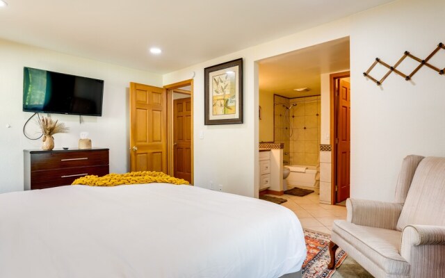 Redmond Vacation Rental ~ 16 Mi to Seattle!