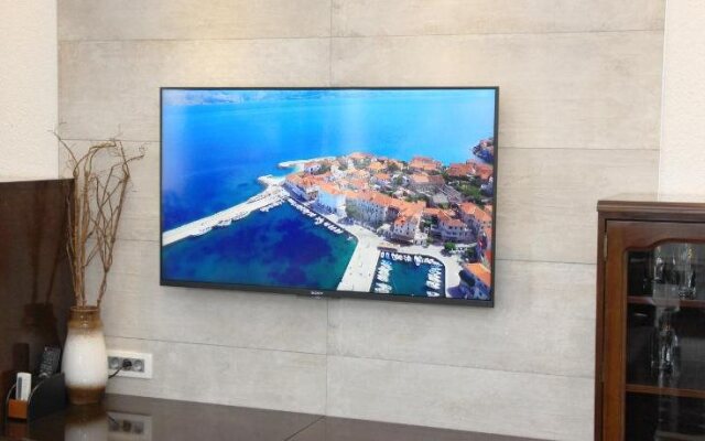 Apartments Romana