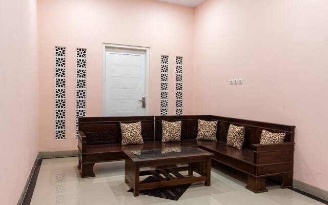 Hotel O Yogyakarta near Universitas Gadjah Mada formerly Sellinas Guesthouse
