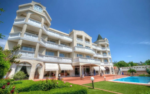 Alekta Hotel - Free Parking