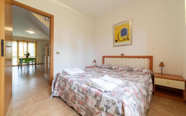 Villa V4 Bi-trifamiliare