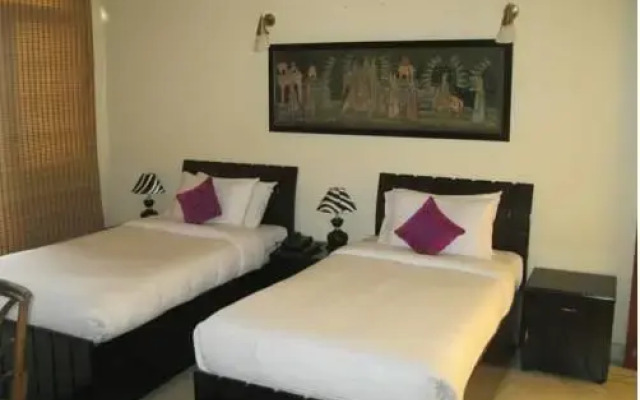 Tiw Home Stay