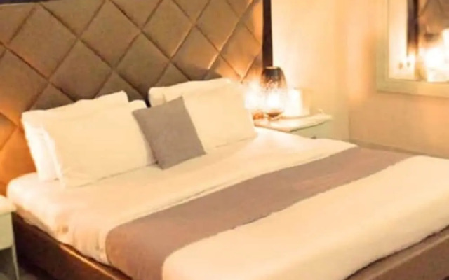 Signatious Hotels & Suites Lagos