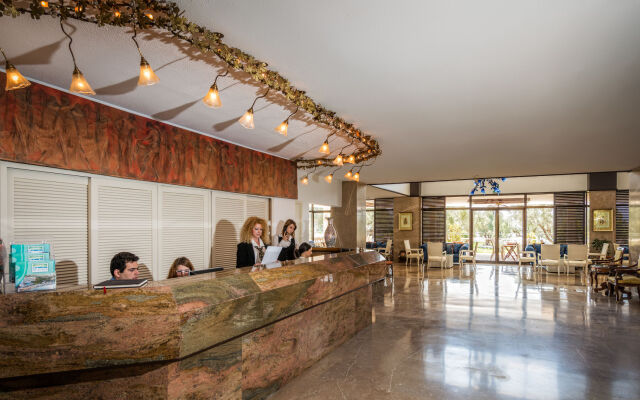 Palmariva Beach Hotel