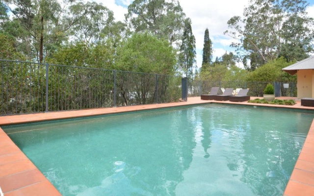 Villa 3Br Bordeaux Resort Condo Located Within Cypress Lakes Resort (Nothing Is More Central) – Pool – Pokolbin