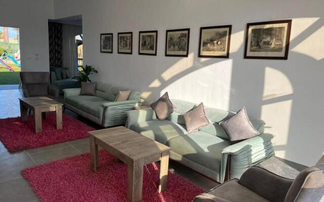Le Royal Marina Hotel