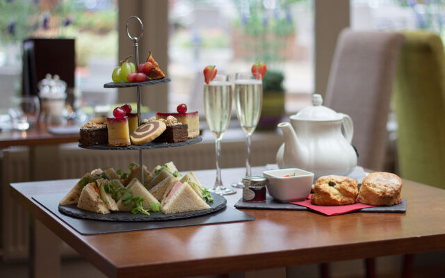 Best Western Plus The Connaught Hotel & Spa