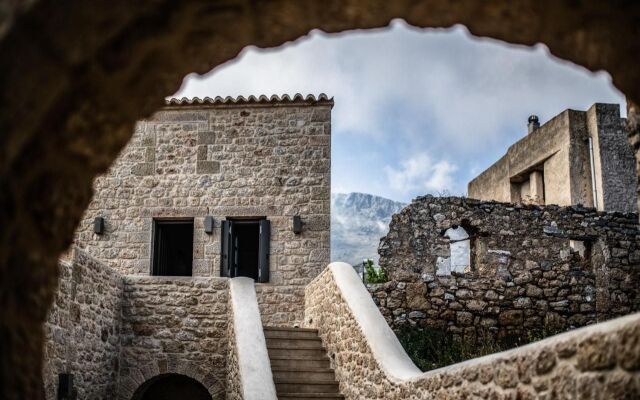 Korona Boutique Hotel