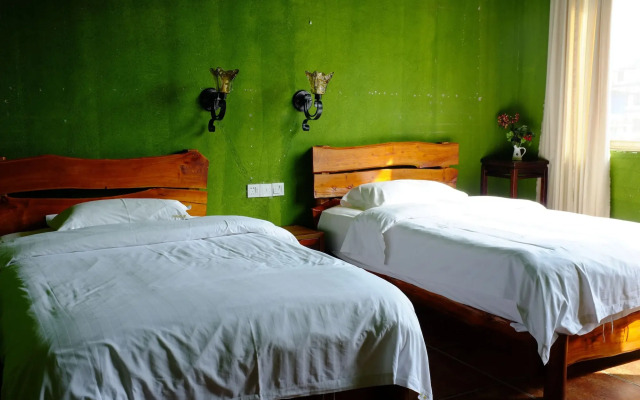 Yangshuo Eden Inn