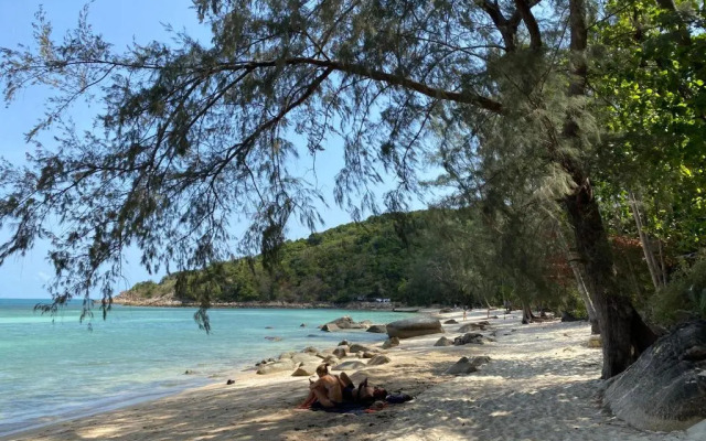 Coconut Beach Bungalows