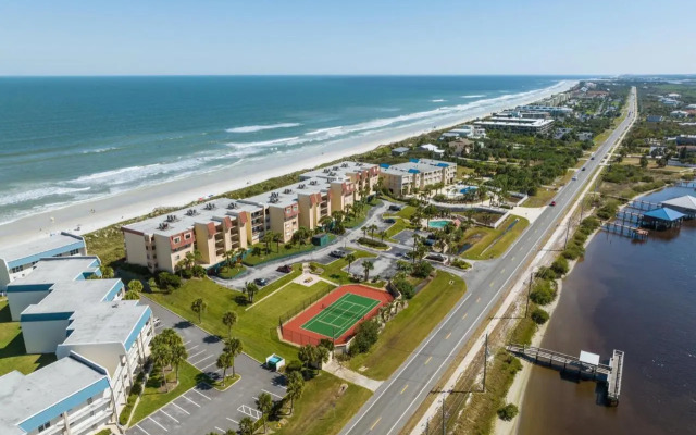 Windjammer Apartment 412