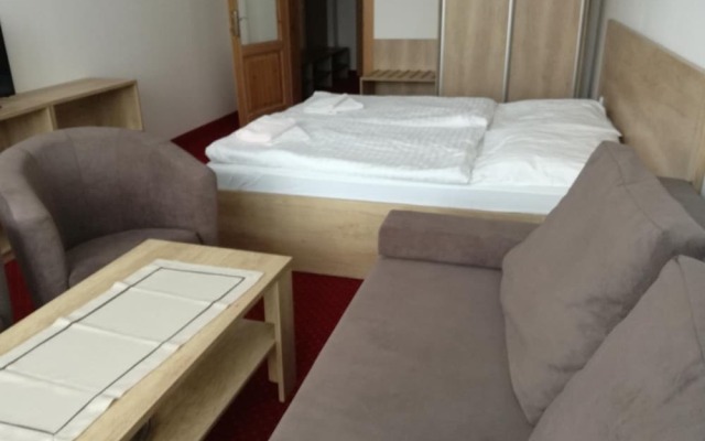 Hotel Toliar