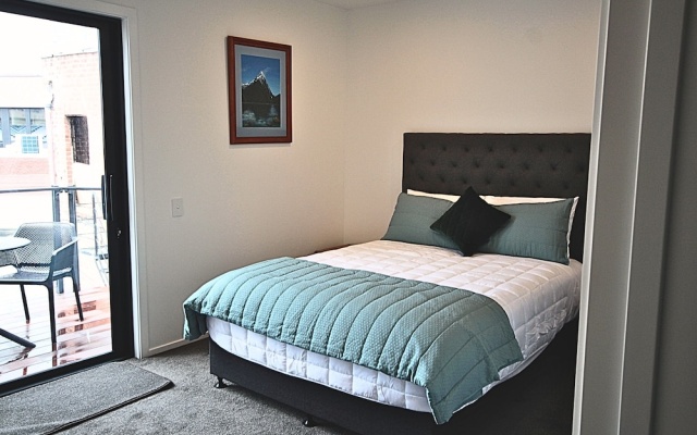 Dunedin Luxury Stay – Guest Rooms – Dunedin