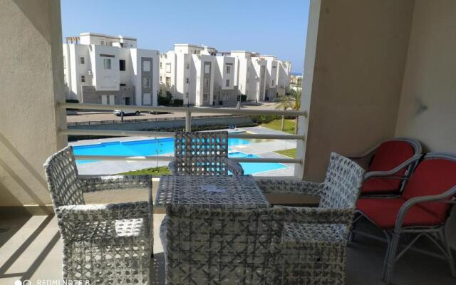 Amwaj North coast chalet families only