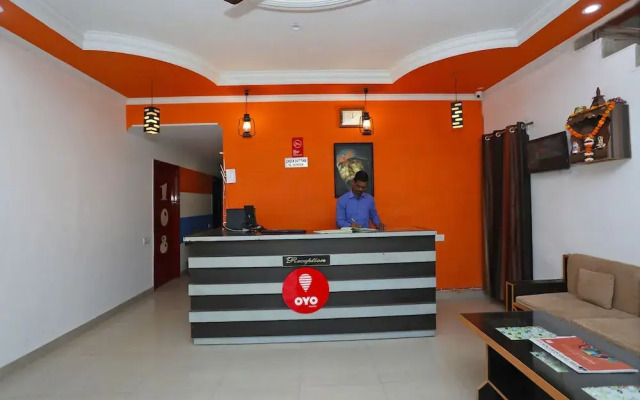 OYO 10875 Optimum i Hotel