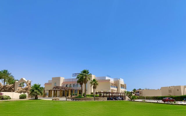 Ivy Cyrene Island Aqua Park Resort