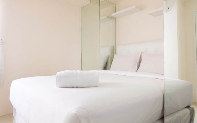 Comfort 2BR at Bassura City Cipinang Apartment