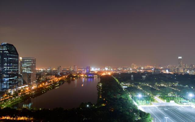 Centre Point Sukhumvit 10