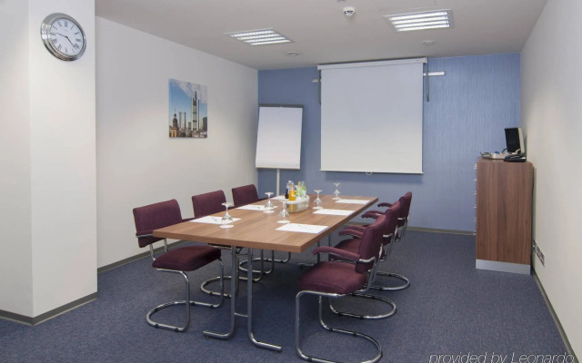 Premier Inn Frankfurt City Centre