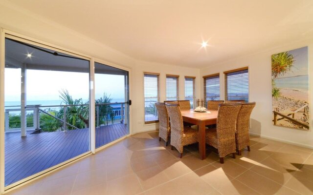 Hydeaway Bay Beach House