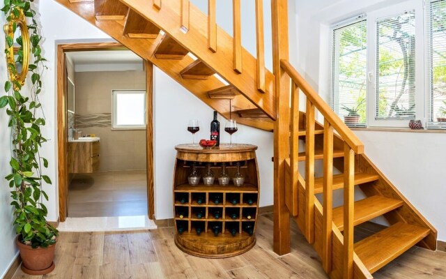 House Brstilo