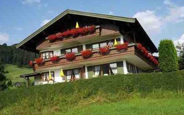 Ferienwohnung Lea Stübchen