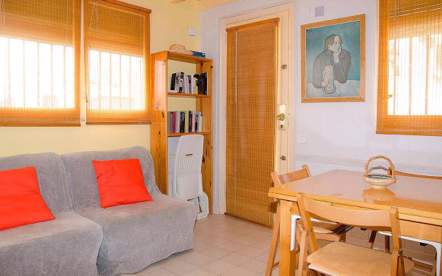 Oscar Apartments