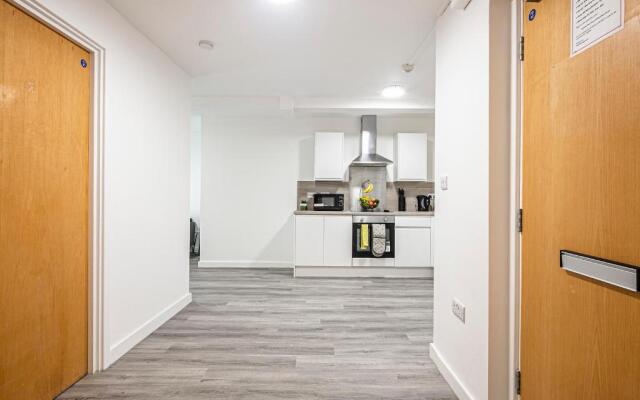 Phoenix Court - By Resify