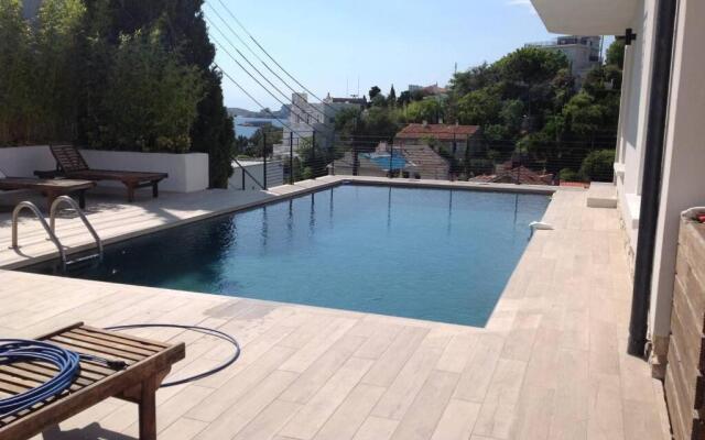 Suite Sur la Mer Marseille Corniche (Adults Only)