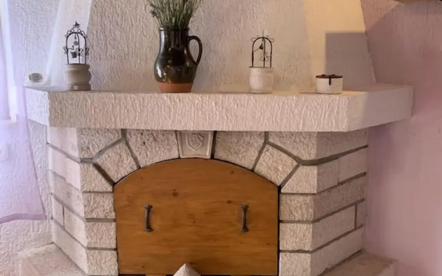 Cozy Dorina Apartment for 2