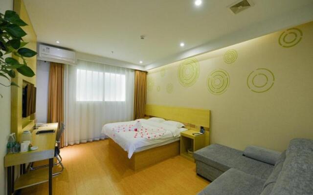 GreenTree Inn Dalian Dalian North Railway Station Express Hotel