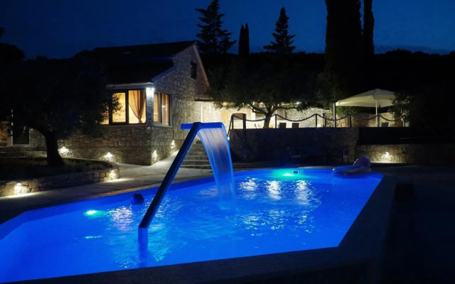 Villa Broč