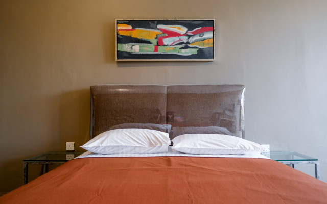 Graceland Inn Batam RedPartner