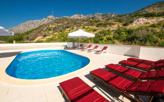 Meridiana Stankovi i