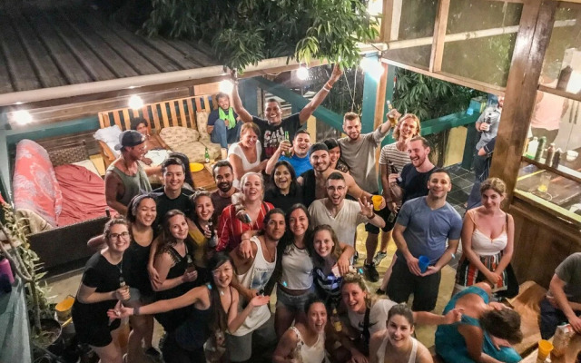 Bella's Backpackers