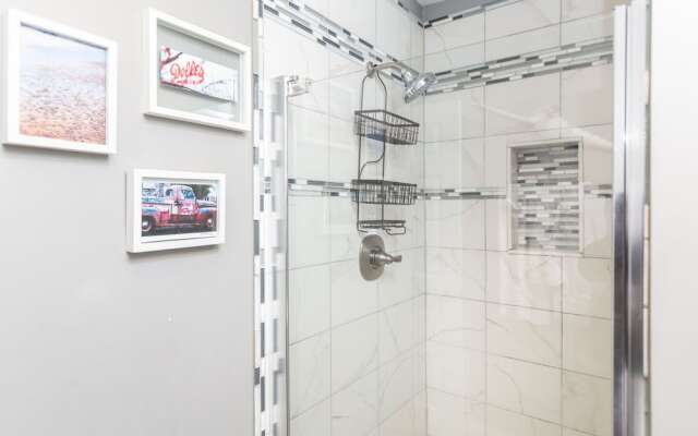 Ocean Glass Inn Condominiums