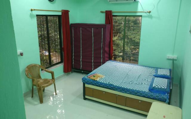 Krushna Kunj Holiday Home