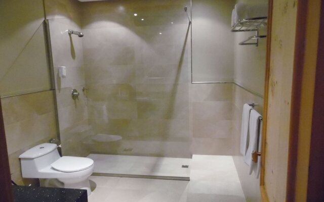 Milan Deluxe Suites