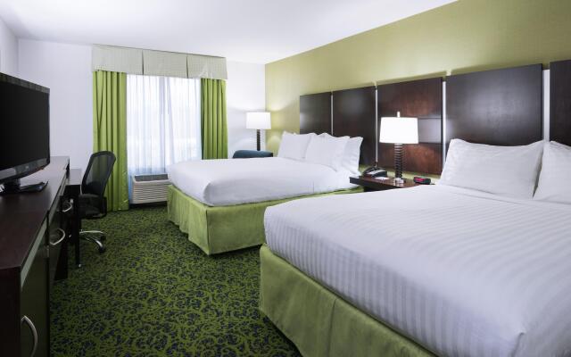 Holiday Inn Express and Suites - Stroudsburg