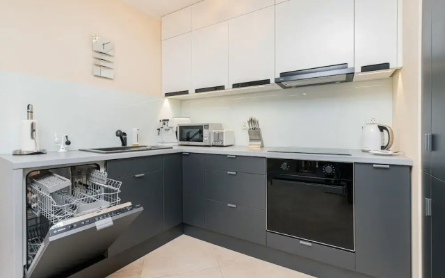 Apartment Batorego Gdynia by Renters