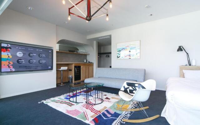 SETOUCHI KEIRIN HOTEL 10 by Onko Chishin