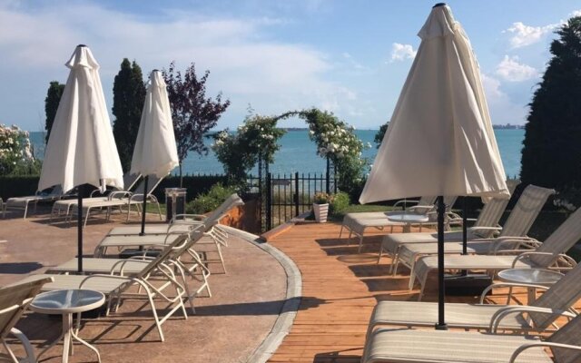 Royal Bay Residence and Spa